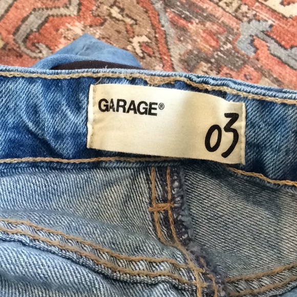 Women’s Garage Jeans - Picture 7 of 8